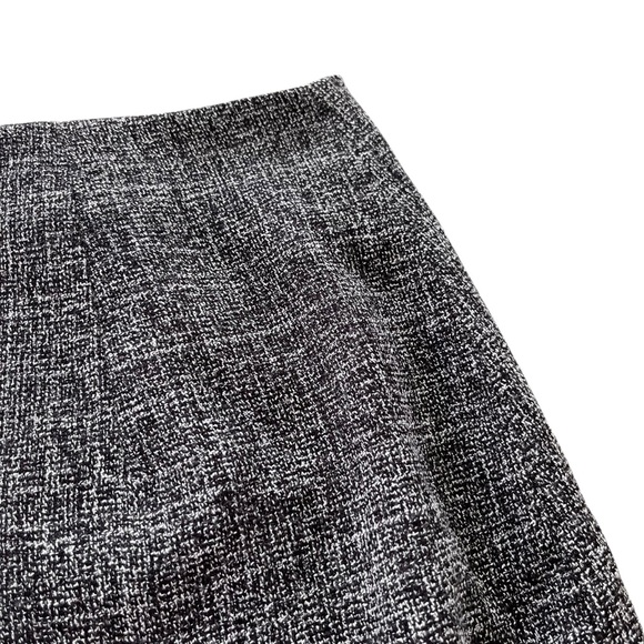 The Limited Black and White Textured Pencil Skirt - Picture 12 of 15